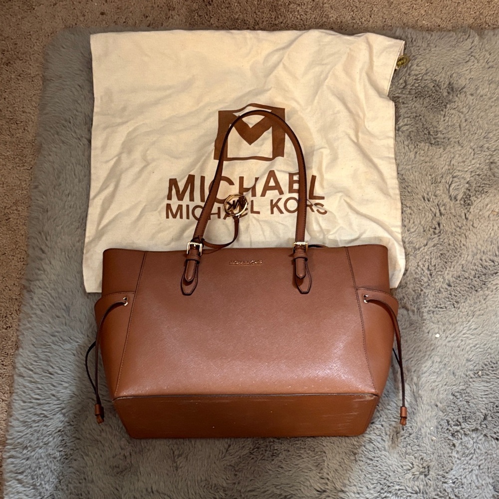 Michael Kors Tan Leather Handbag
